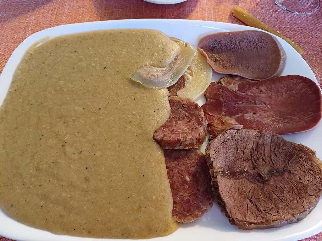 Ristorante Pizzeria LA PEARA'_Pedemonte_slider_image_3