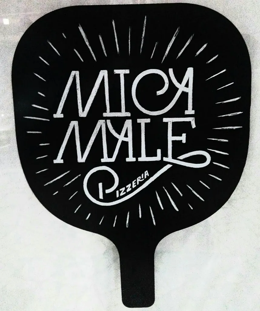 Mica Male Pizzeria restaurant in Piana Battolla