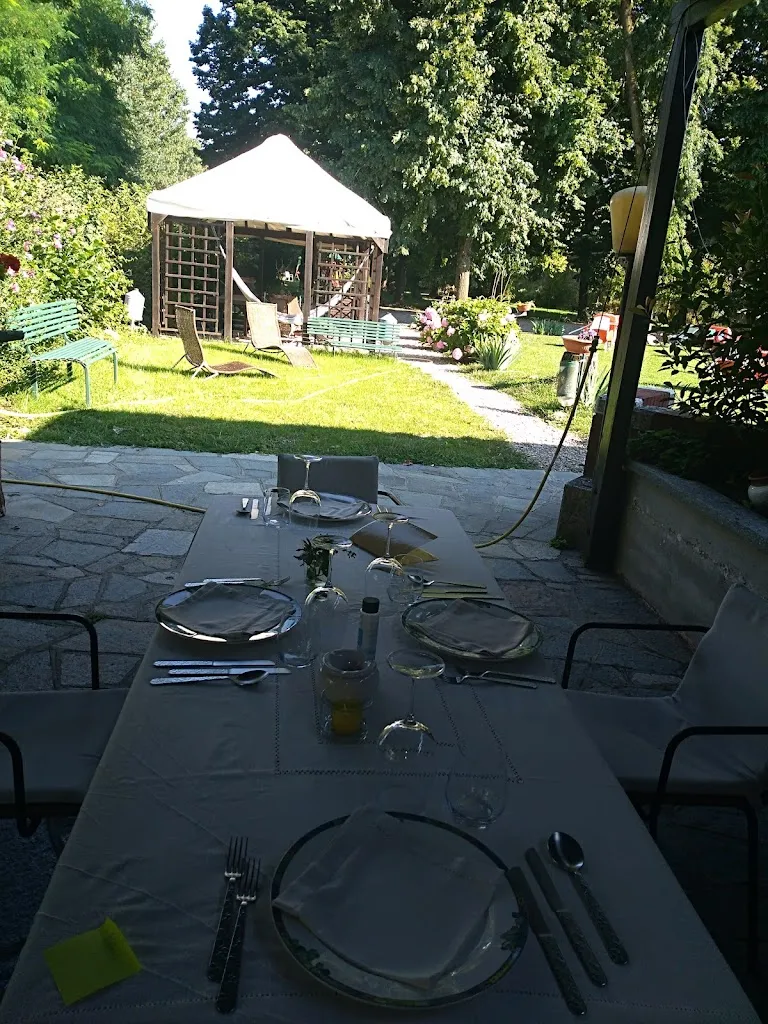 Hotel Villa Carla restaurant in Piana Crixia