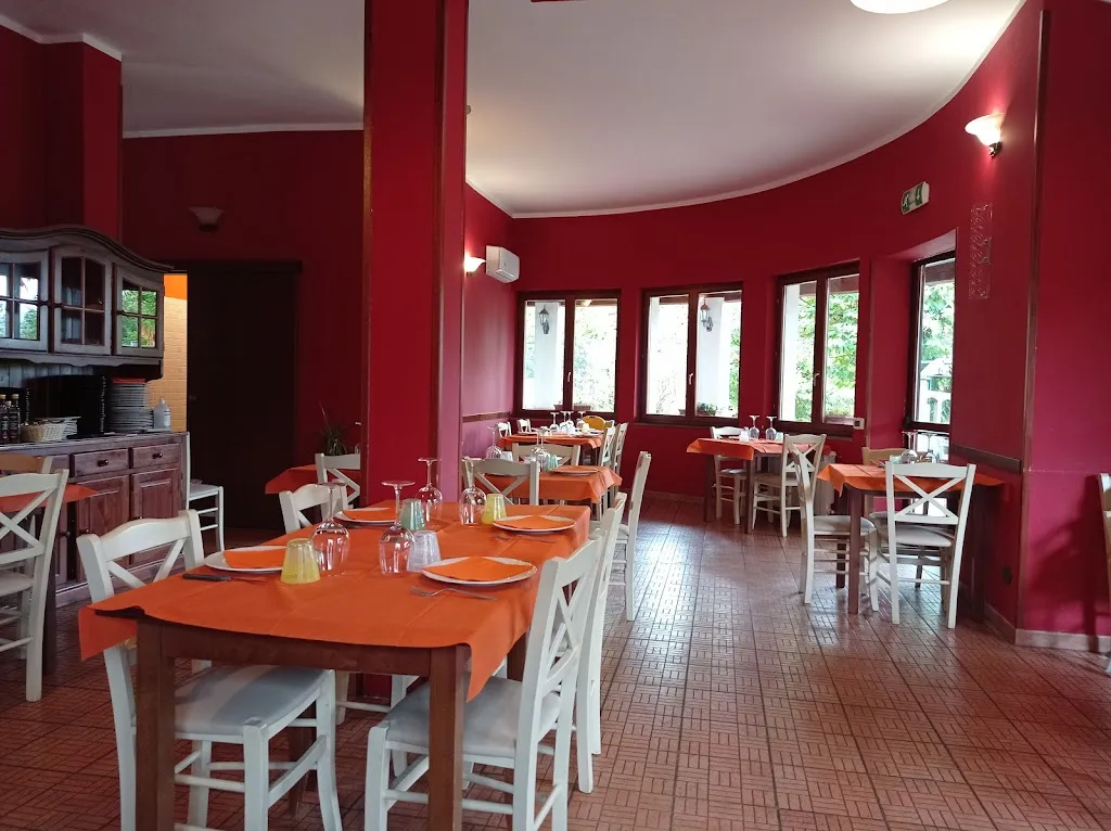 Ristorante Pizzeria Ai Castagni_Pieve di Zignago_slider_image_1