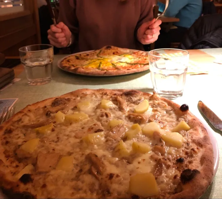 Dilli De_Avalon_Jovencan_review