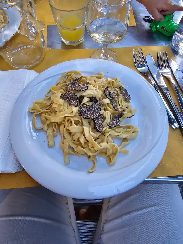 Aquila d'Oro Hotel & Restaurant restaurant in Pontinvrea