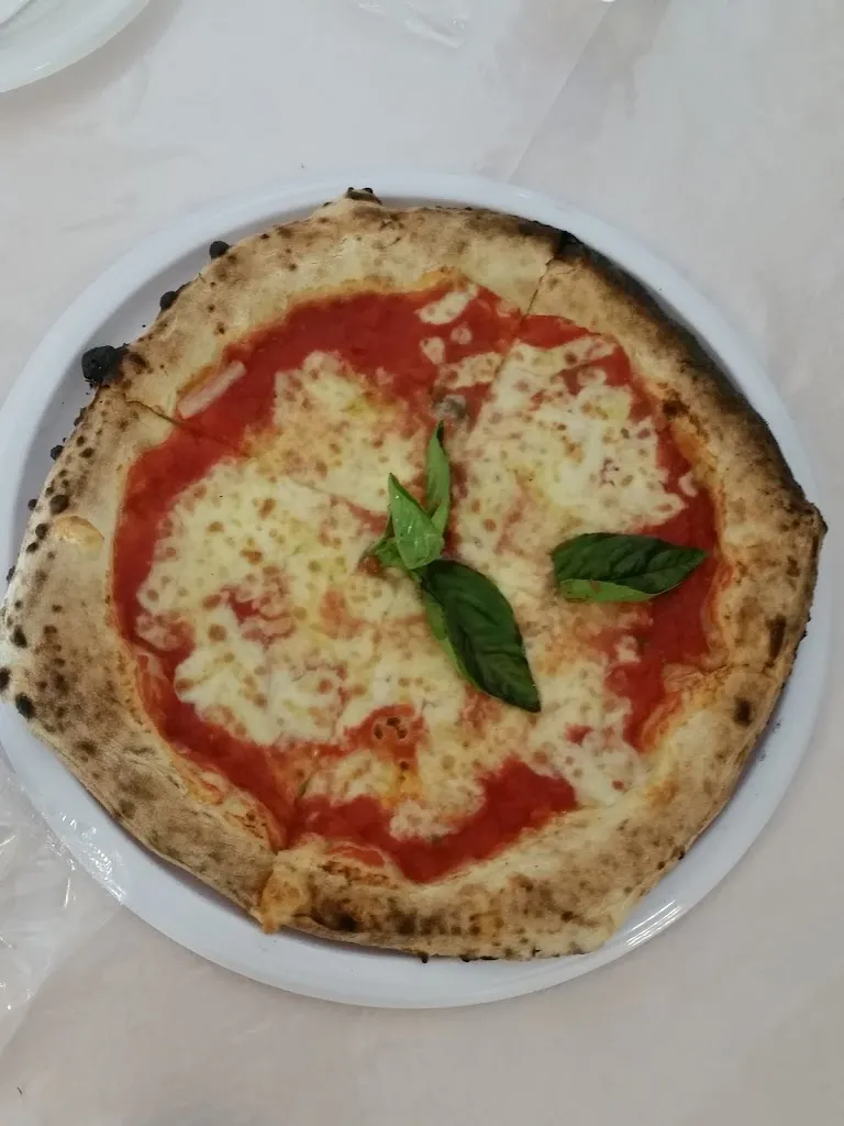 David Macdonald_Donadia Restaurant - Domus Pompeiana_Pompeiana_review