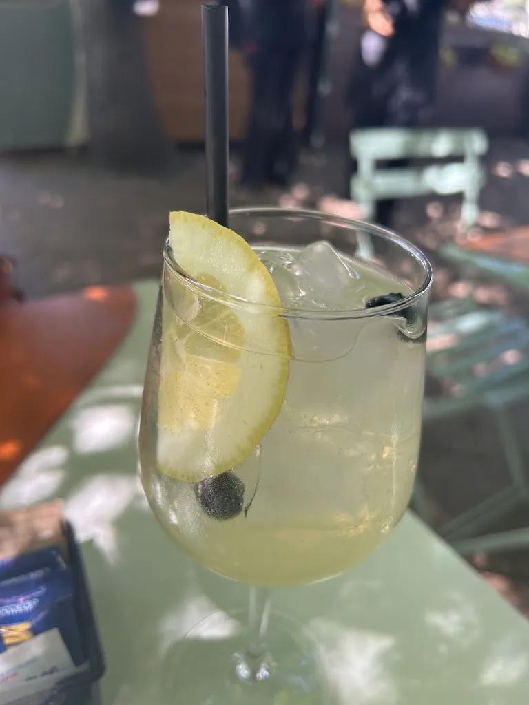 Denisa Poweryoga_Donadia Restaurant - Domus Pompeiana_Pompeiana_review