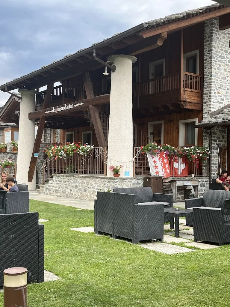 Anne Herranen_Les Plaisirs d’Antan - La Gabella - Chambres d'Hotes -Welness SPA_Jovencan_recensione