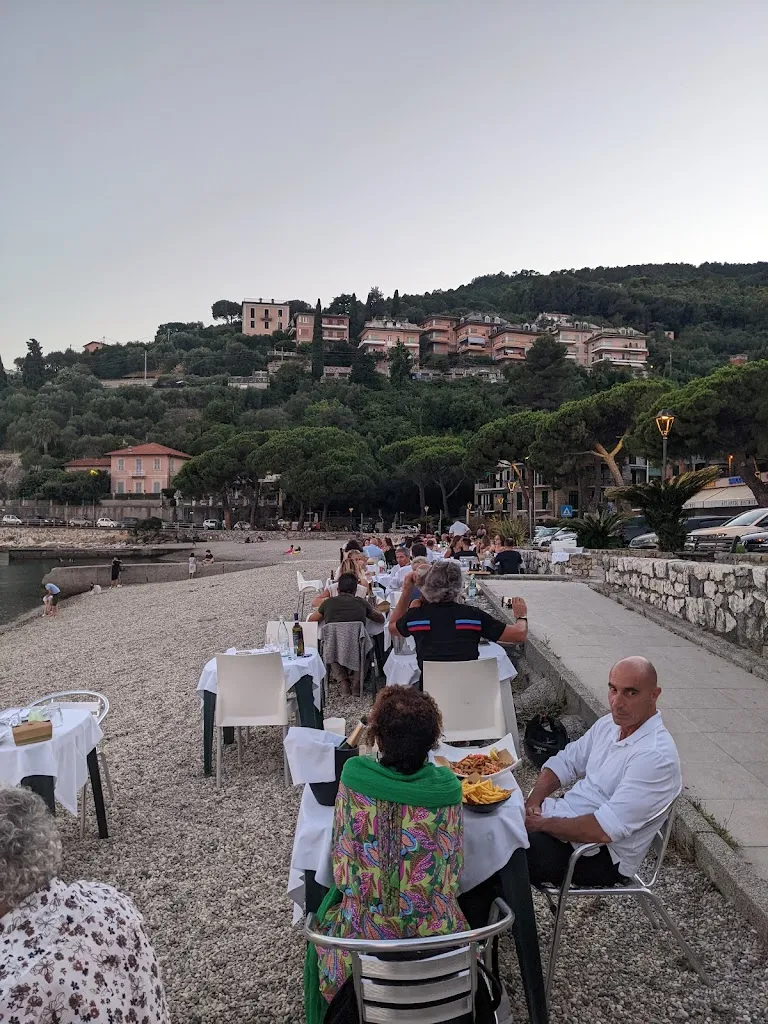 Ian Winkler_La Chiglia_Portovenere_recensione