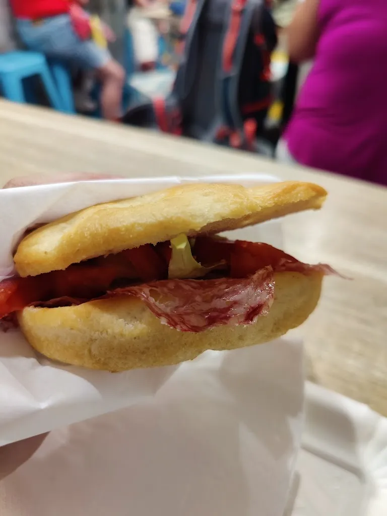 Mateusz Mazanka_Anciùa_Portovenere_review