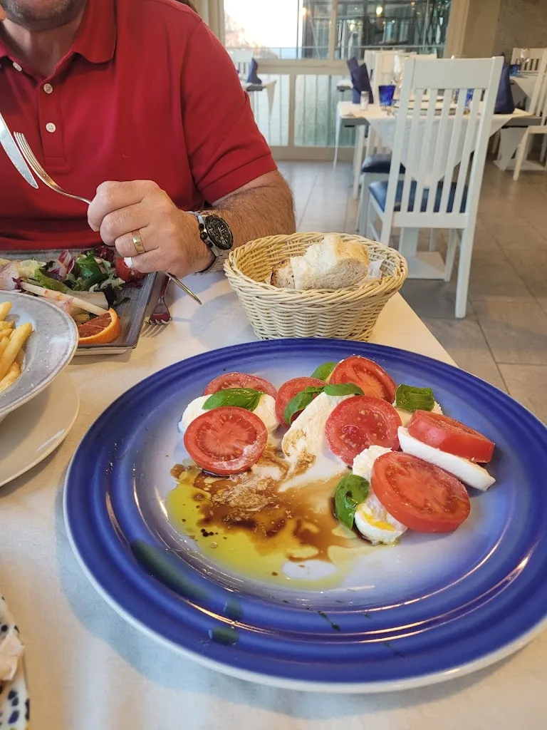 Nicola Barber_Elettra_Portovenere_review