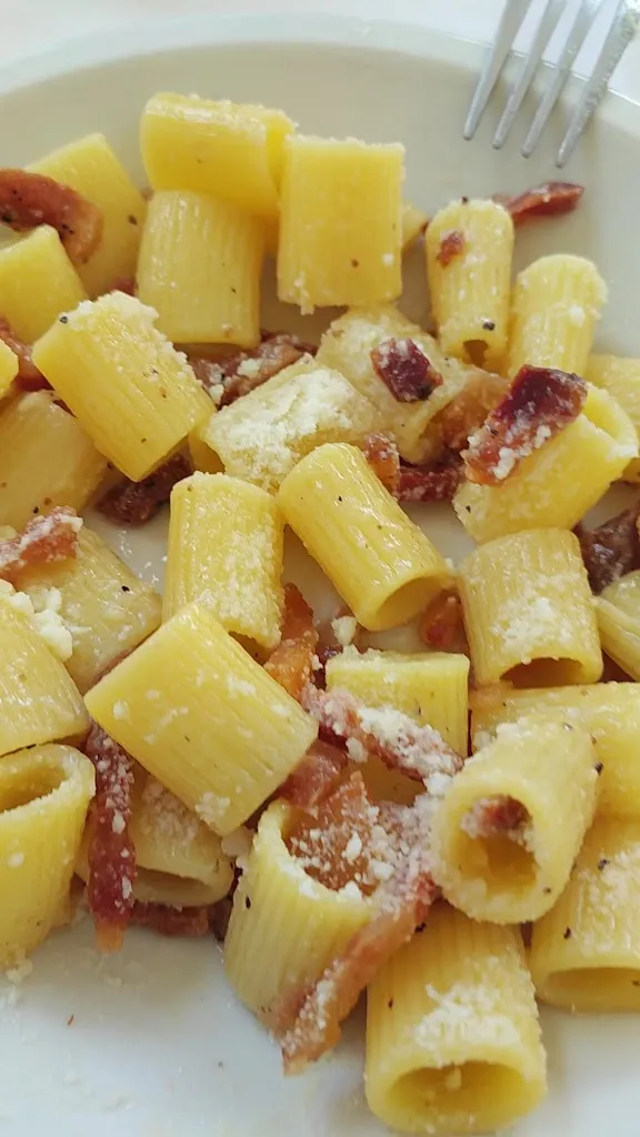 Trattoria Da Peppina_Campotosto_slider_image_2