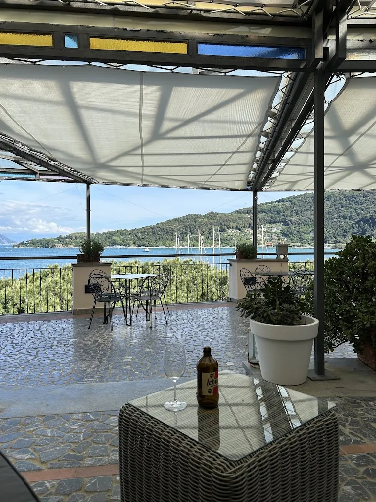 Lynda Dyer_Hotel Paradiso_Portovenere_review