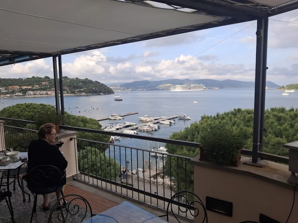 Kevin H_Hotel Paradiso_Portovenere_review