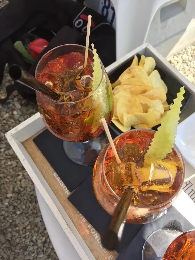 Federico Bosisio_Sporting Beach_Portovenere_review