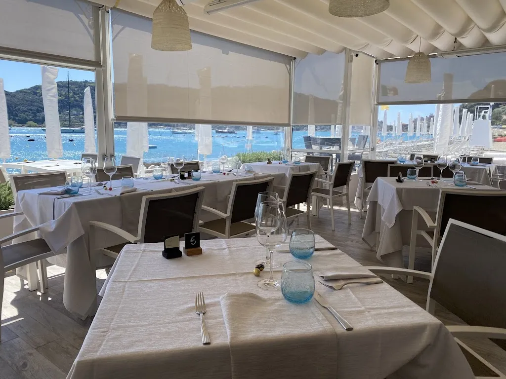 Sporting Beach_Portovenere_slider_image_3