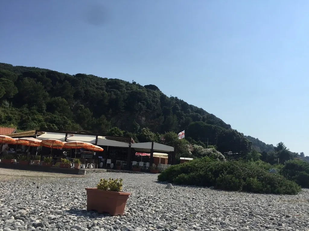 Olga Trukhina_Gabbiano Beach_Portovenere_review