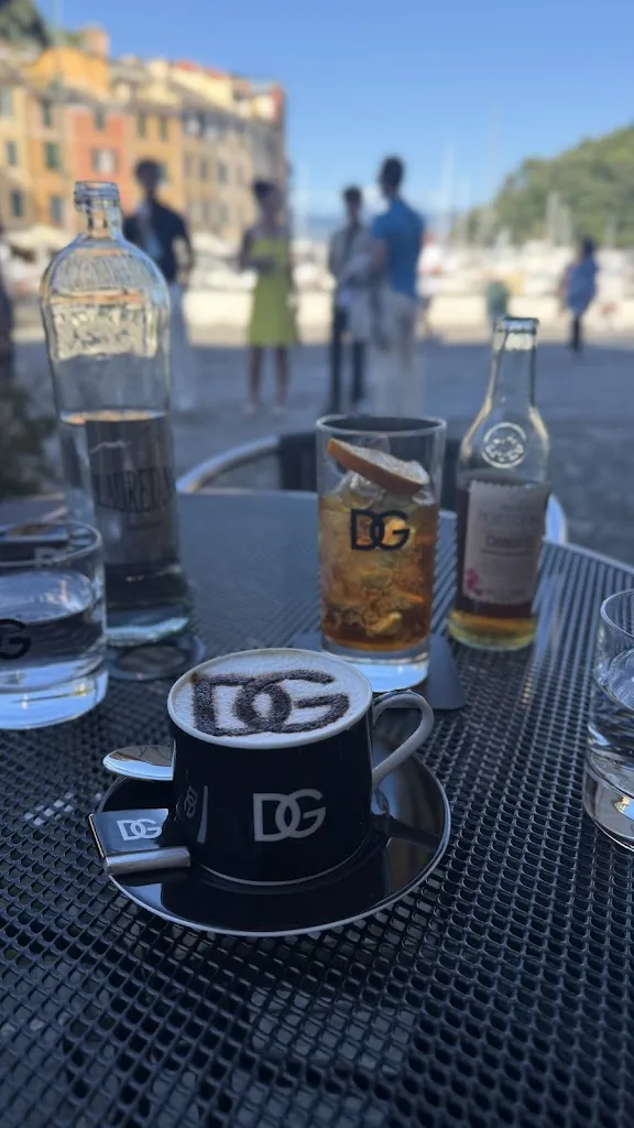 Alex Shannon_Dolce & Gabbana Caffè Excelsior_Portofino_review