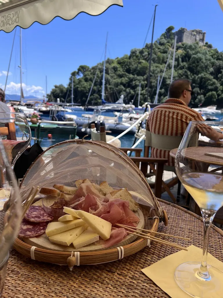 Anna Berdysh_Winterose Wine Bar_Portofino_review