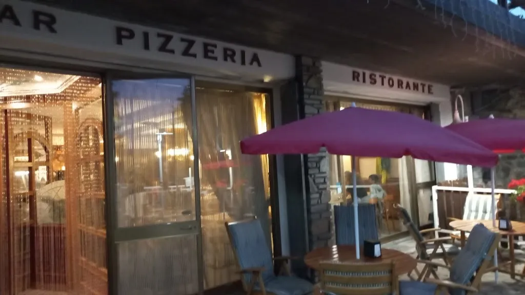 Stephane Philippot_Ristorante Eden 2_Mongnod_review