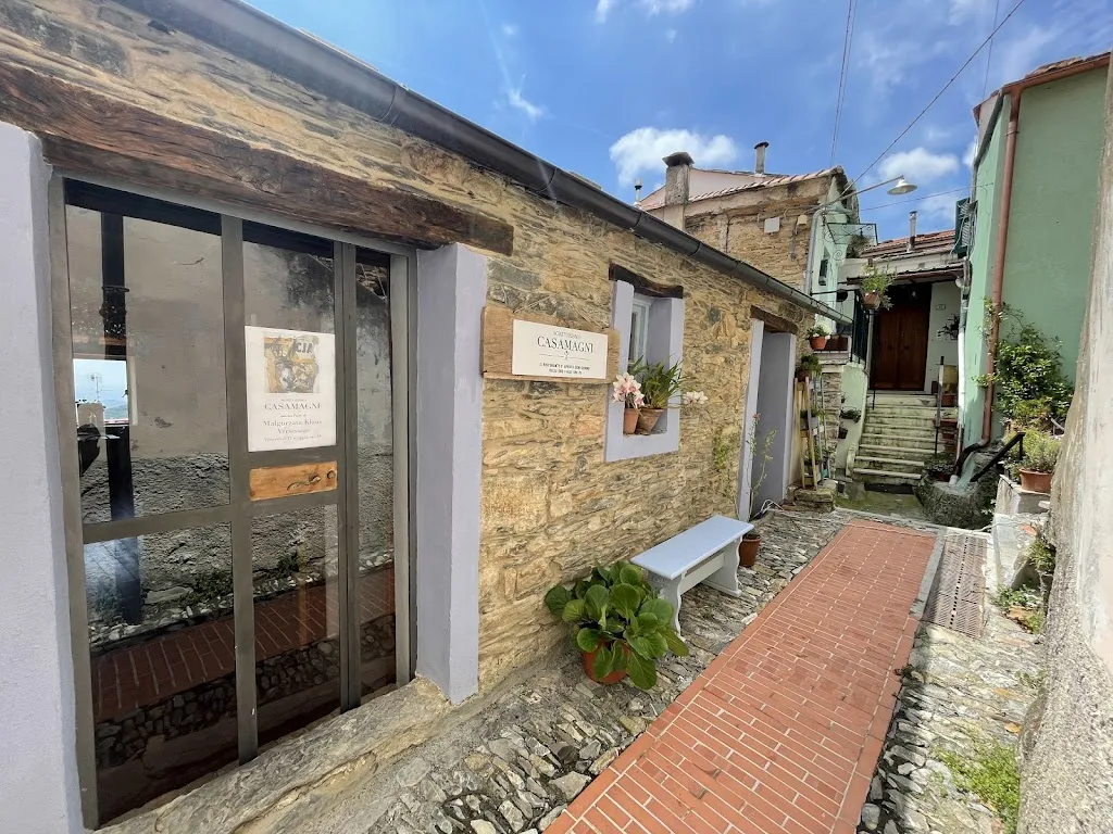 Agriturismo Casamagni_Prelà Castello_slider_image_3