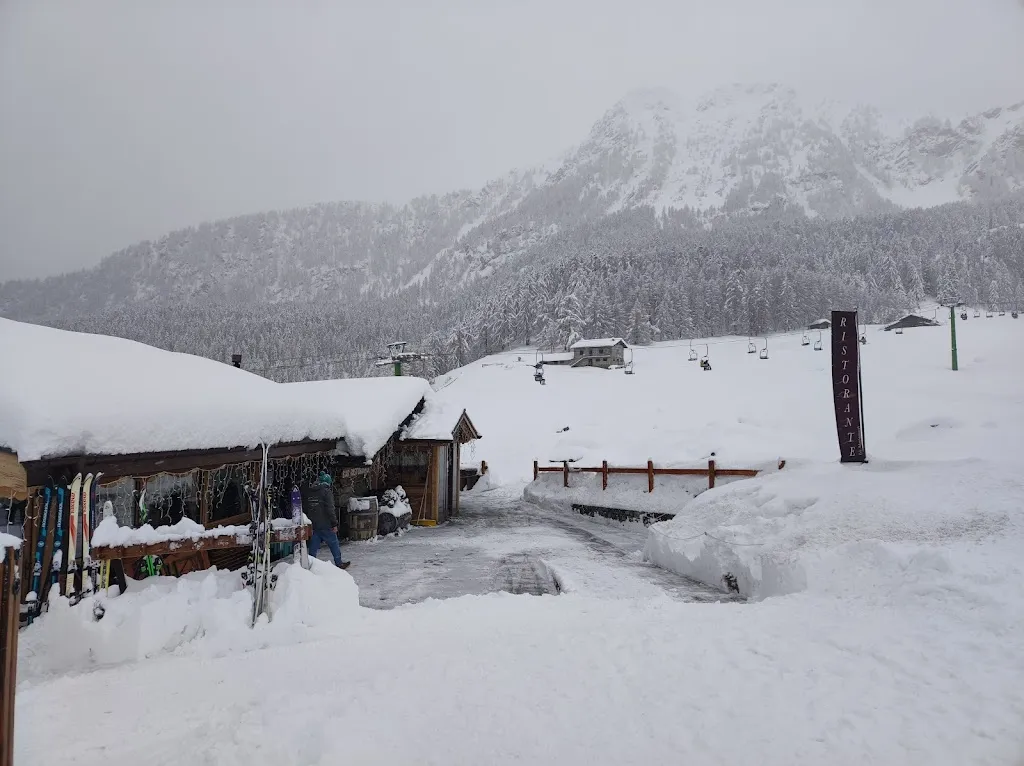 animeq PL_Les Montagnards_Mongnod_review