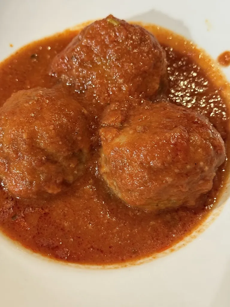 Zhanbota Aidarkhanova_Casa Prati_Prati_review