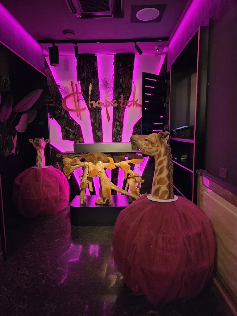 Perri Williams_Chopstick Prati_Prati_review