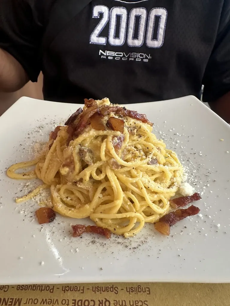 Chloe Finn_Vinsanto Vino & Cucina_Prati_review