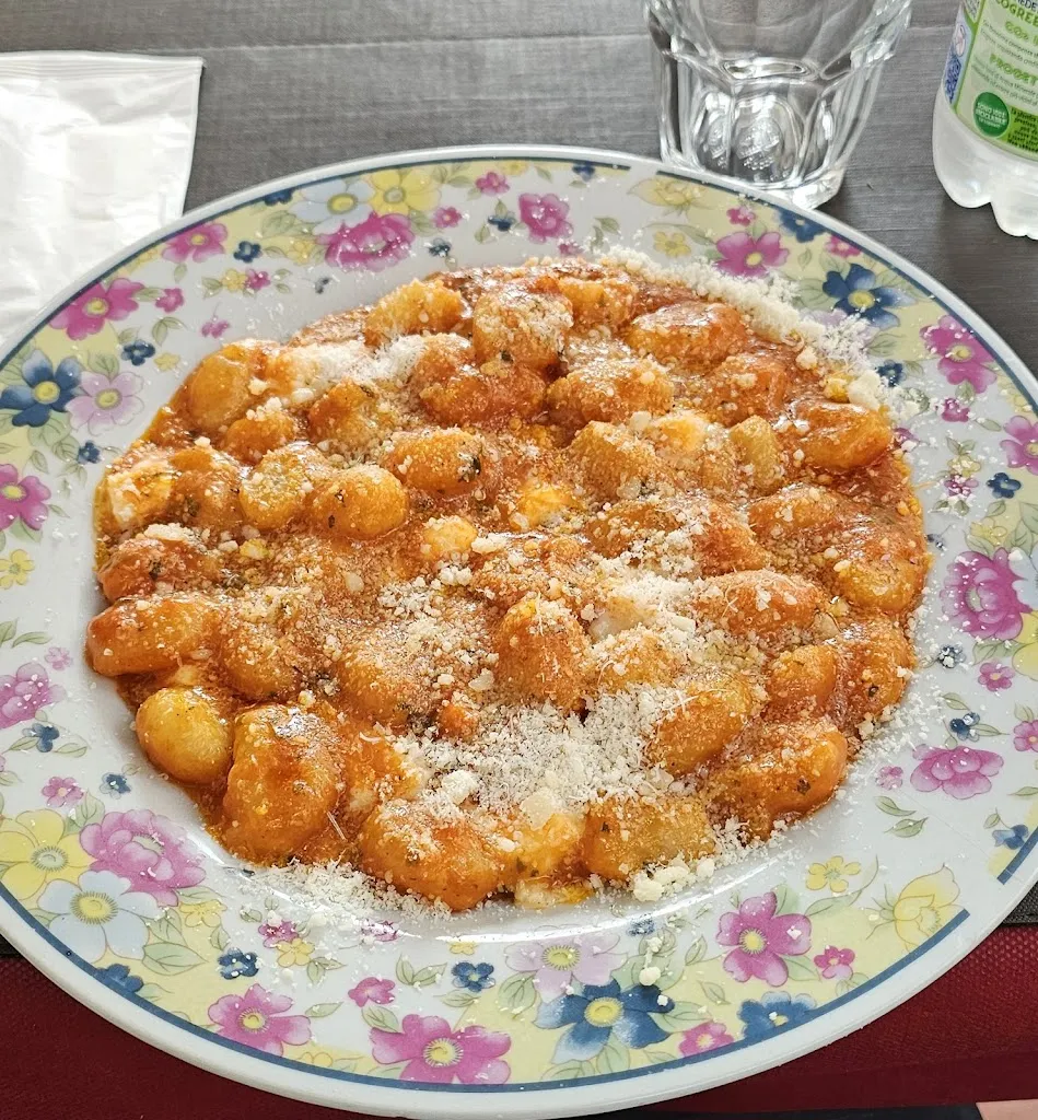 Taylor Whitlock_Luma Bistrò_Prati_review