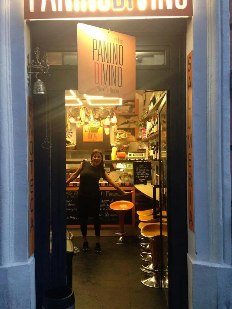 Panino Divino restaurant in Prati
