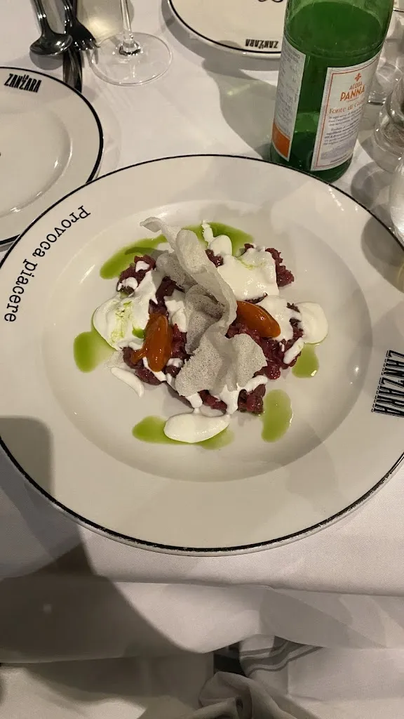 Barış Öztürk_La Zanzara_Prati_review