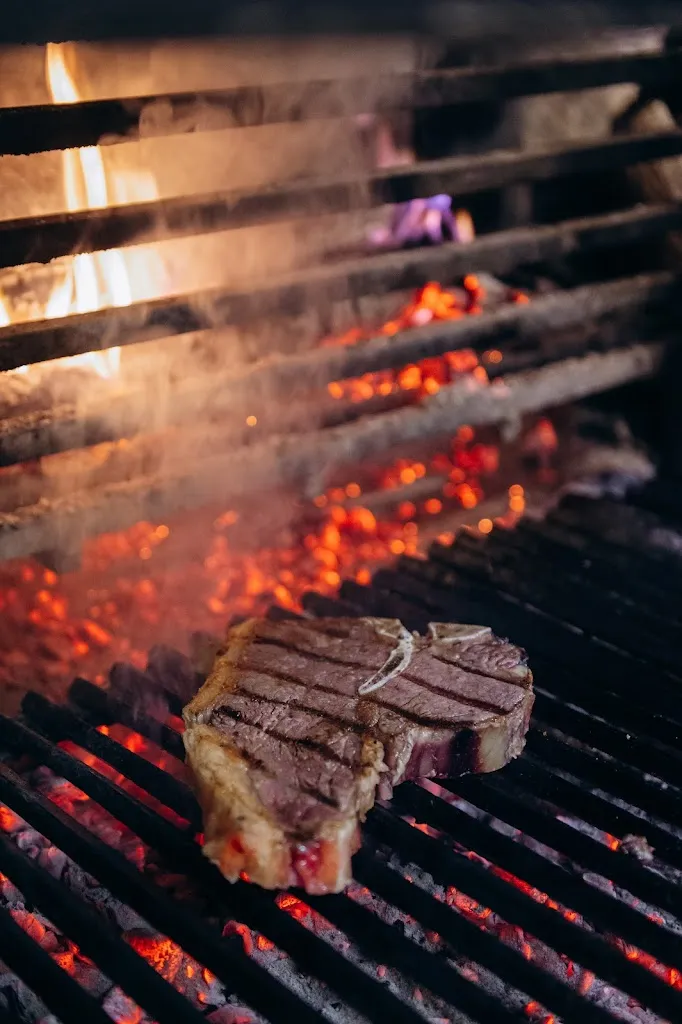 Dal Toscano Restaurant_Prati_slider_image_3