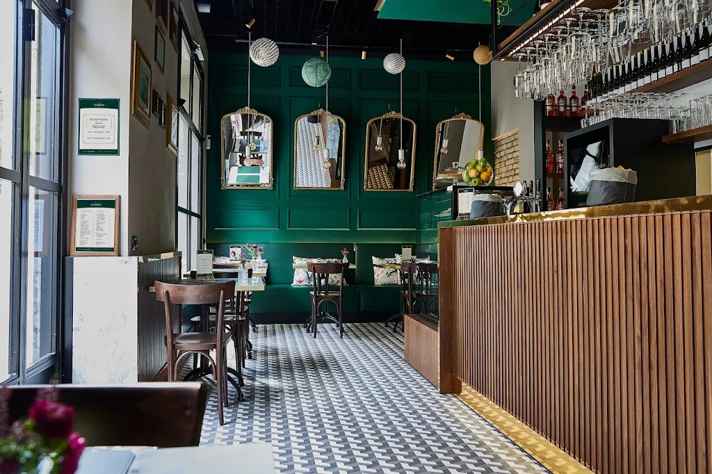 Classico Bistrot Prati_Prati_slider_image_1