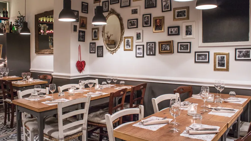 Rider On Foot_Pupina_Prati_reseña