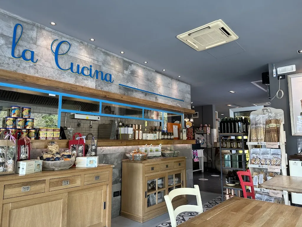 Le Cave Ristoro e Caffè_Provincia di Imperia_slider_image_1