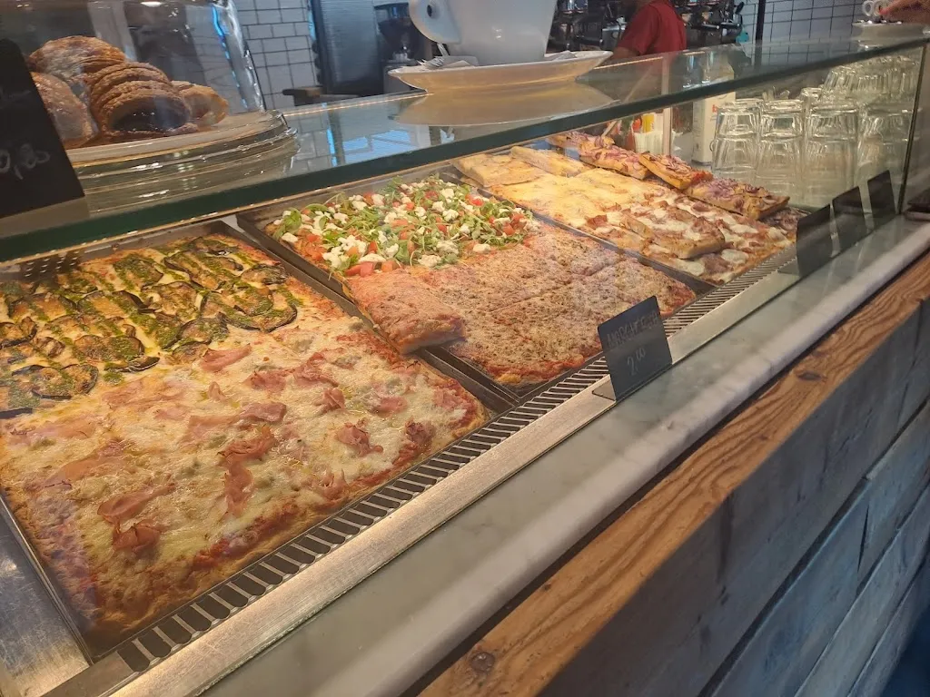 Le Cave Ristoro e Caffè_Provincia di Imperia_slider_image_2