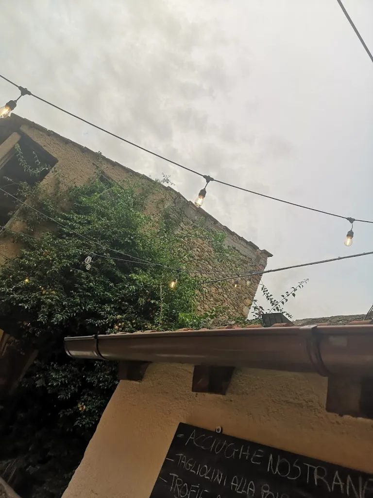 Fra Bor_La Faraccia Farinata e Focaccia e Cucina Ligure_Quiliano_review