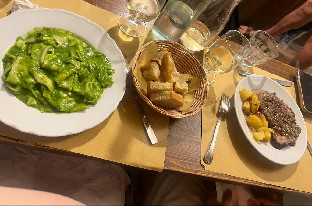 Hanyu Cheng_Trattoria delle Grazie_Provincia di Genova_review