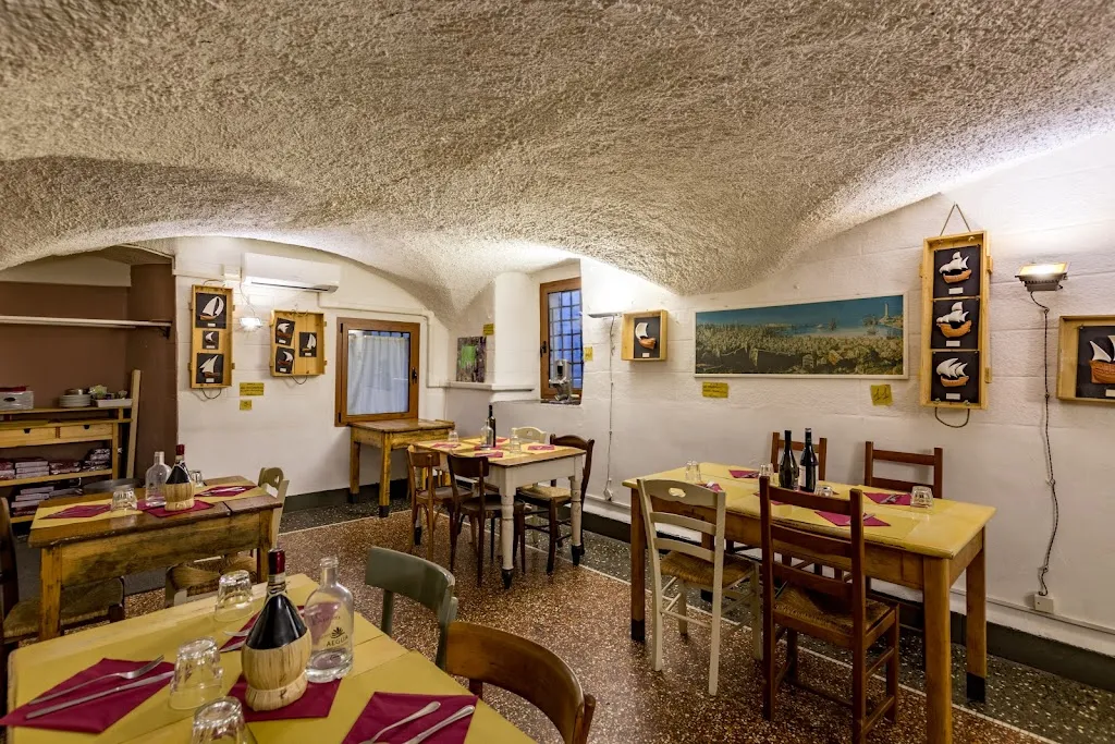 Cavour modo21 | Trattoria Genovese restaurant in Provincia di Genova