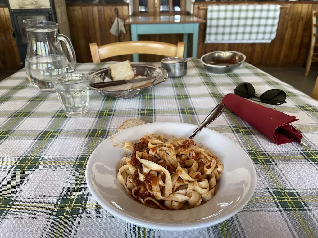 Trattoria Volpi o Dei Cacciatori_Rocchetta di Vara_slider_image_3