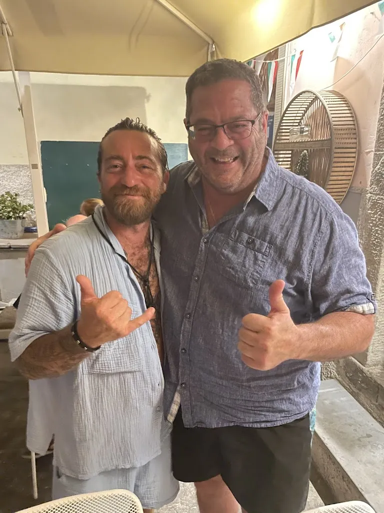 Leo T_Old School Cocktails & Food_Riomaggiore_review