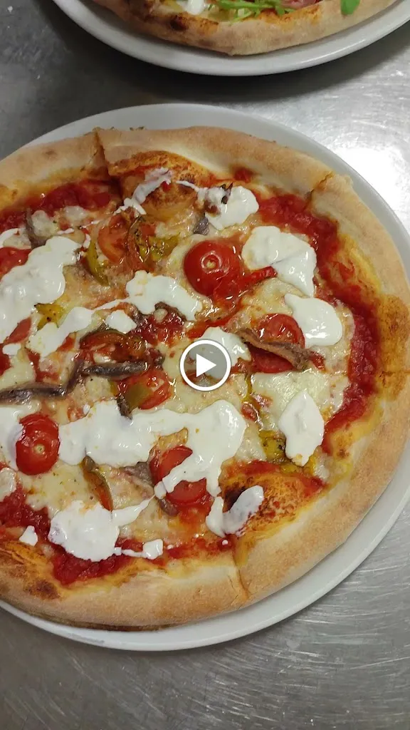 PIZZERIA KEPRIS_Riomaggiore_slider_image_2