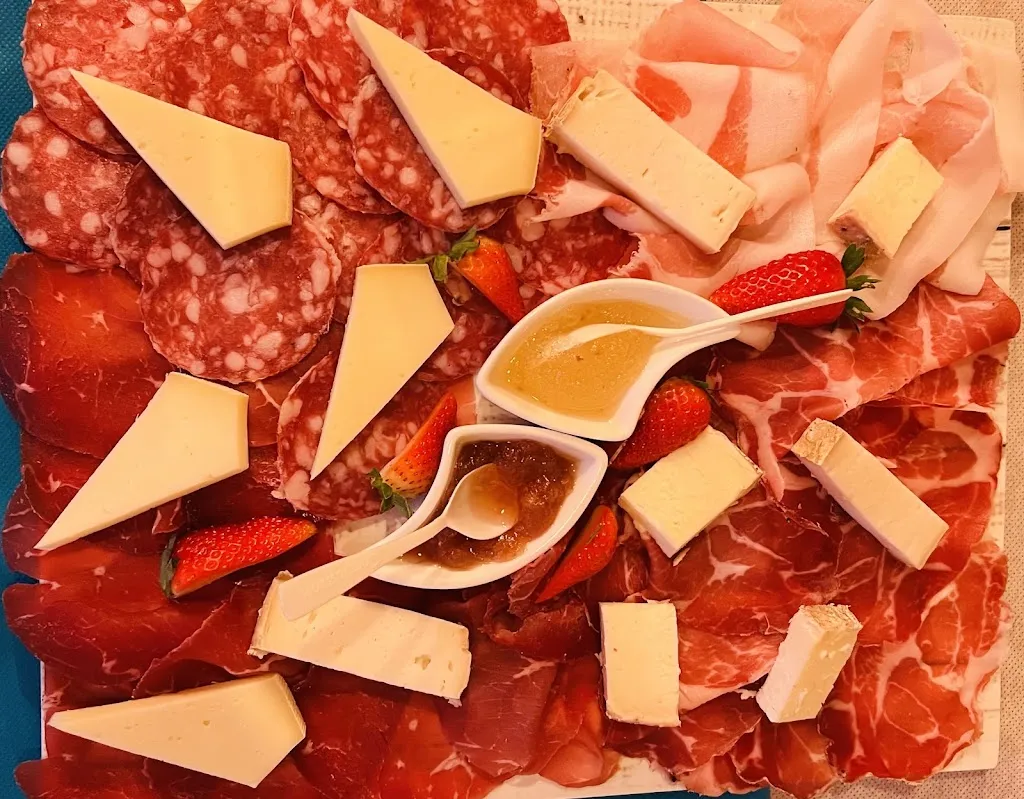 Victoria Tran_Vecchia Dogana_Rossiglione_recensione