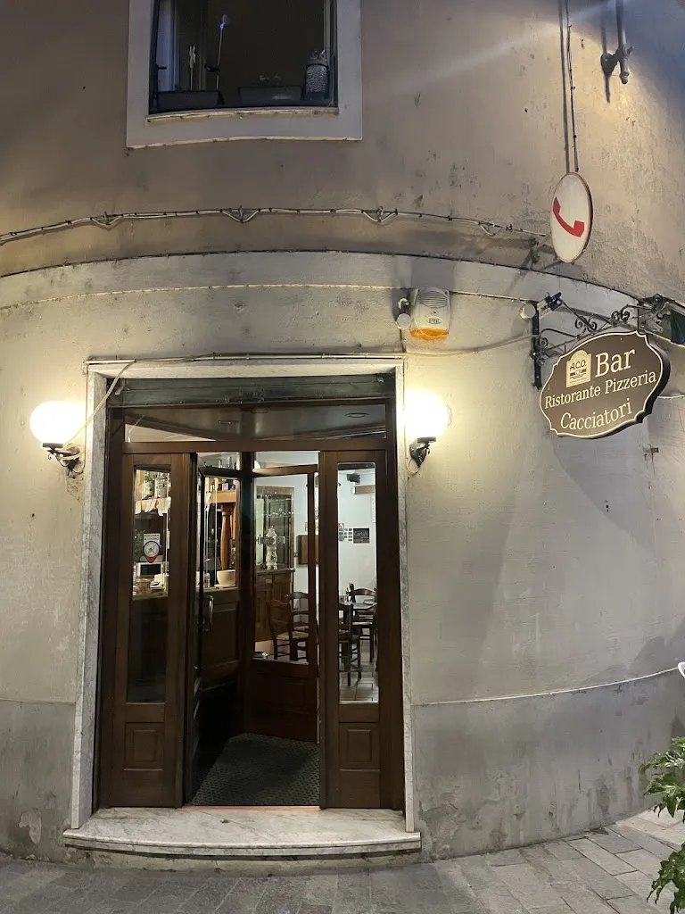 Pizzeria & Bar Cocktails Cacciatori restaurant in Rossiglione