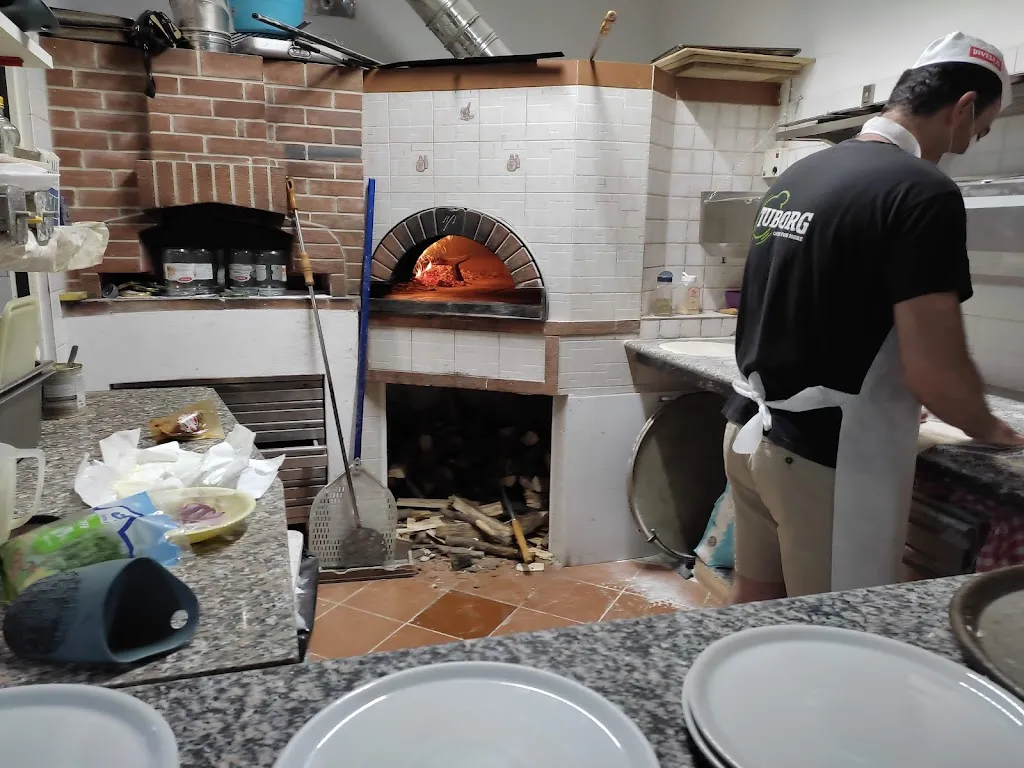 Philip Corish_Pizzeria Trattoria Isola_Rovegno_review