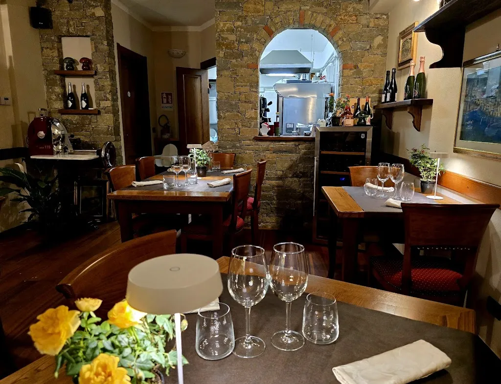 Ristorante La Civetta_San Pietro d'Olba_slider_image_1