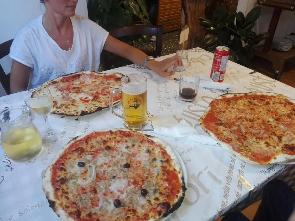 Menu_Pizzeria la Rivetta_San Pietro d'Olba_immagine_1