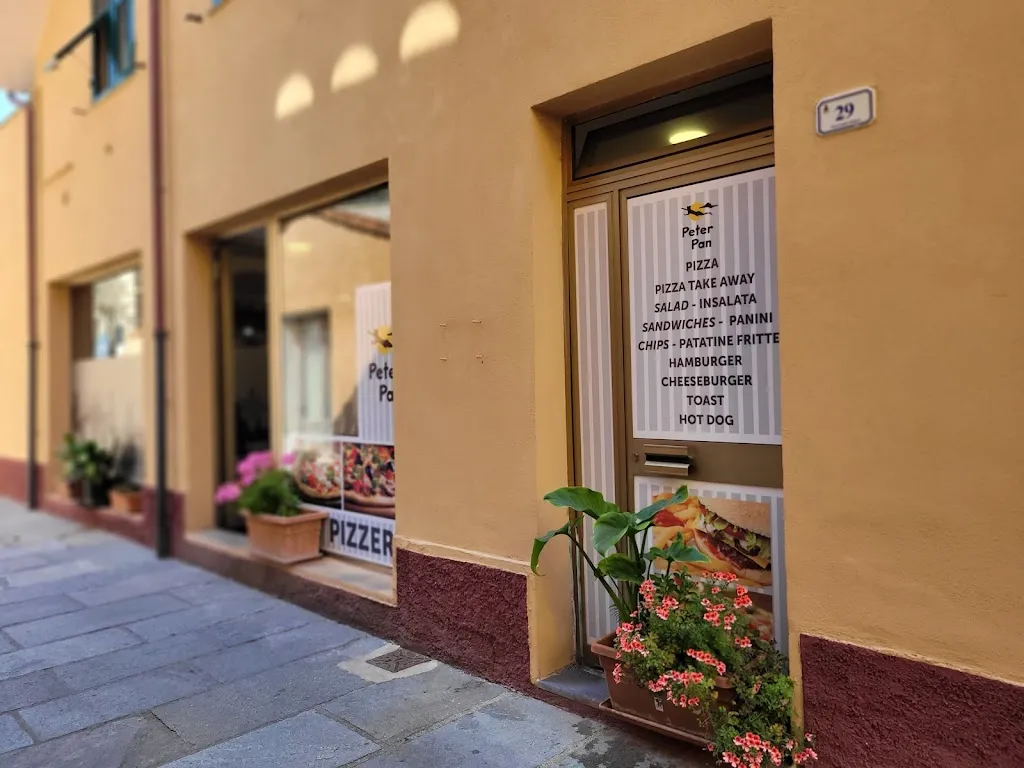 Peter Pan - Pizzeria Bar_San Lorenzo al Mare_slider_image_1
