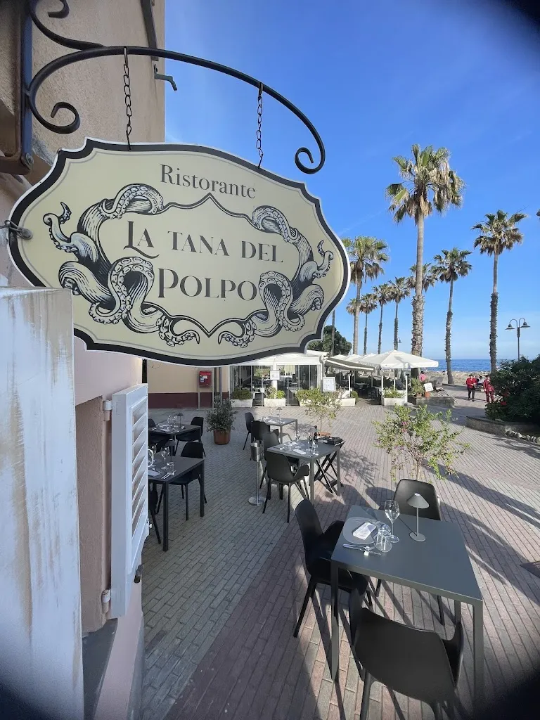 la tana del polpo restaurant in San Lorenzo al Mare