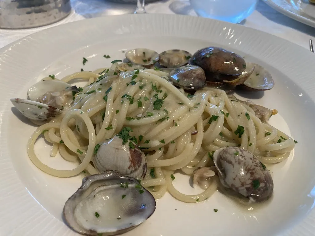 Marco Colombo_Ristorante Le Camelie_San Lorenzo al Mare_review