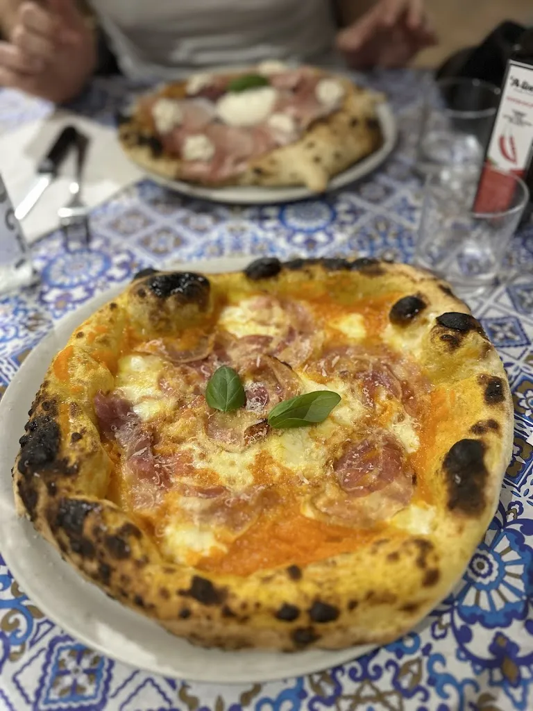 Alisa Lorenz_'A Livella_San Lorenzo al Mare_review