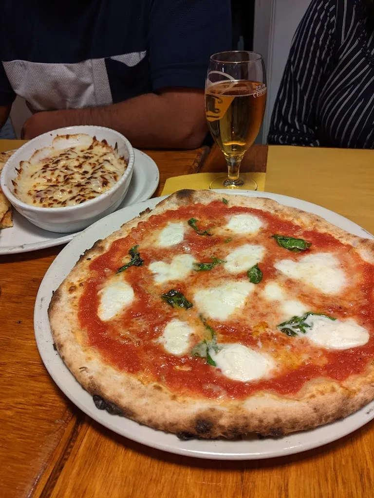 Jintu Joseph_Il Borgo_Santo Stefano di Magra_review